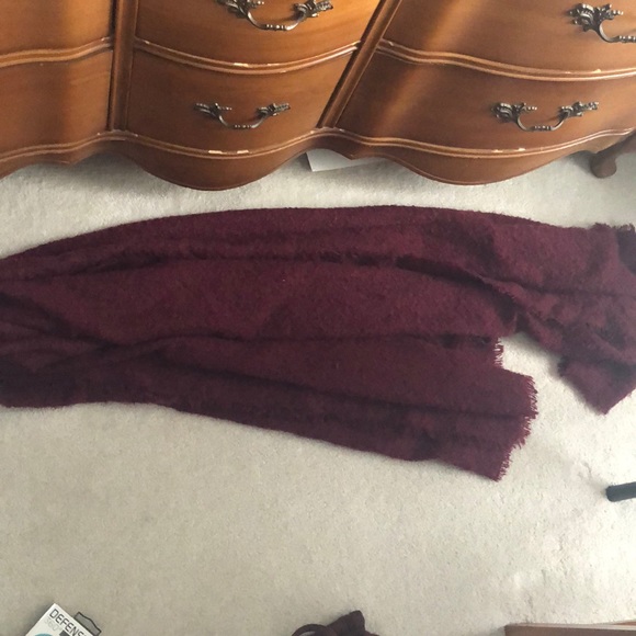 FREE ITEMS💕 - Picture 7 of 7